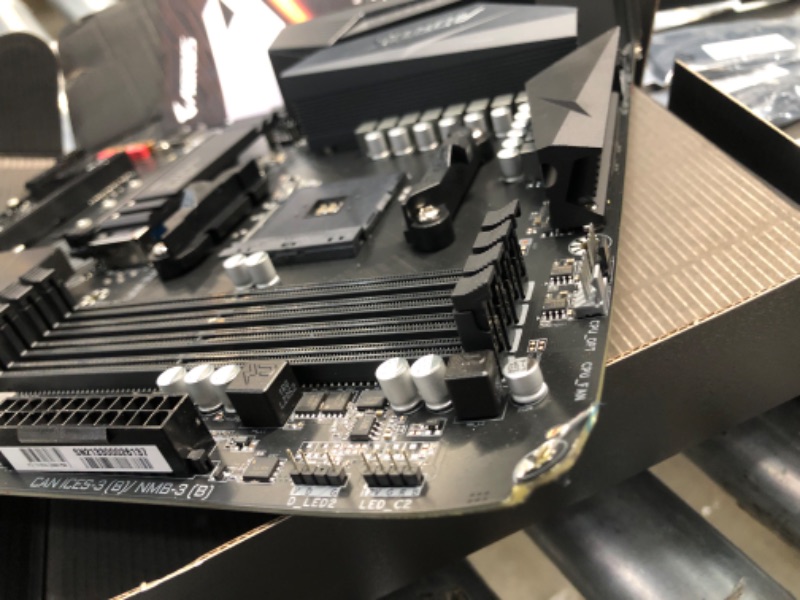 Photo 4 of **DAMAGED** GIGABYTE X570 AORUS Elite Wi-Fi (AMD Ryzen 3000/X570/ATX/PCIe4.0/DDR4/Intel Dual Band 802.11AC Wi-Fi/Front USB Type-C/RGB Fusion 2.0/M.2 Thermal Guard/Gaming Motherboard) X570 AORUS ELITE WIFI Bundle X570