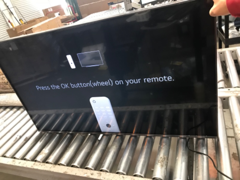Photo 1 of LG 43-Inch Class UQ9000 Series Alexa Built-in 4K Smart TV 
