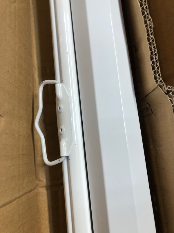 Photo 4 of **used item, & scratched**
Pyle PRJSM7206 Universal 72-Inch Roll-Down Pull-Down Manual Projection Screen (42.5" x 56.6") Matte White No Size Wall Mount