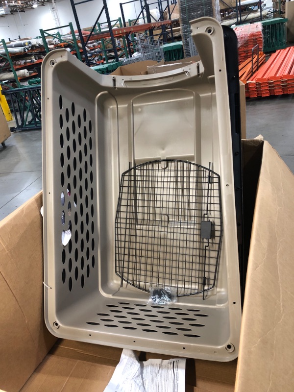 Photo 2 of **SEE NOTES** Petmate Vari Dog Kennel, 40 INCHES Crate