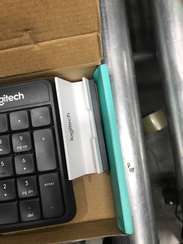 Photo 2 of Logitech K780 Multi-Device Wireless Keyboard for Computer, Phone and Tablet – FLOW Cross-Computer Control Compatible – Speckles
