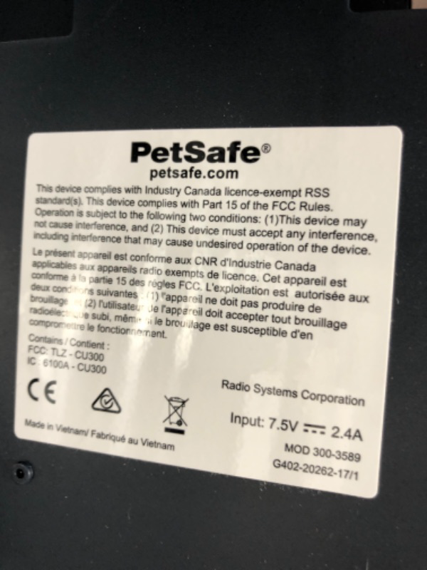 Photo 3 of *** UNABLE TO TEST *** PetSafe Smart Feed Automatic Pet Feeder for Cat and Dogs - Optional 2 Meal Splitter - Wi-Fi Enabled for iPhone and Android Devices (Compatible with Alexa), Portion Control and Programmable Timer Feeder for 1 Pet