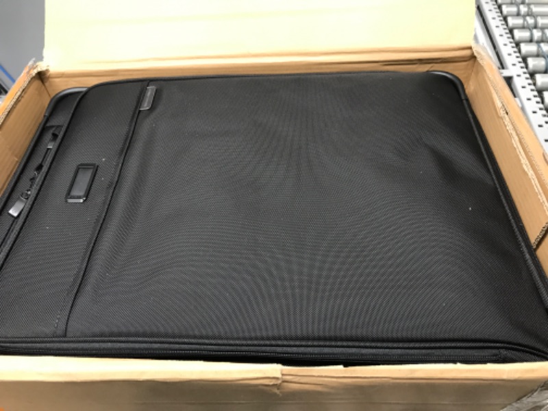 Photo 1 of Briggs & Riley Uprights, Black, 26-inch Baseline Medium Checked Expandable 26-inch Baseline Medium Checked Expandable Black