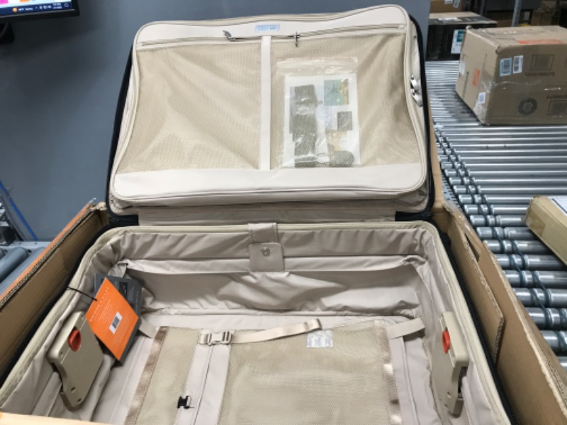 Photo 1 of Briggs & Riley Uprights, Black, 26-inch Baseline Medium Checked Expandable 26-inch Baseline Medium Checked Expandable Black