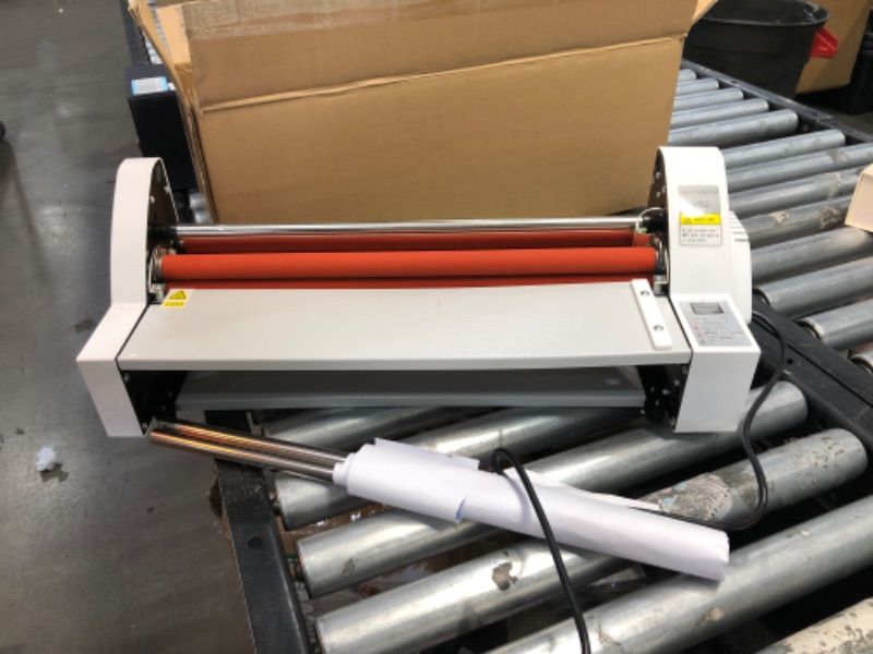 Photo 3 of Laminator Machine with 17'' Laminating Film Roll ,Hot Cold Laminating Machine Single/Dual Sided Thermal Laminating Machine for School Office Commercial Use 110V Laminators with 17inch Film