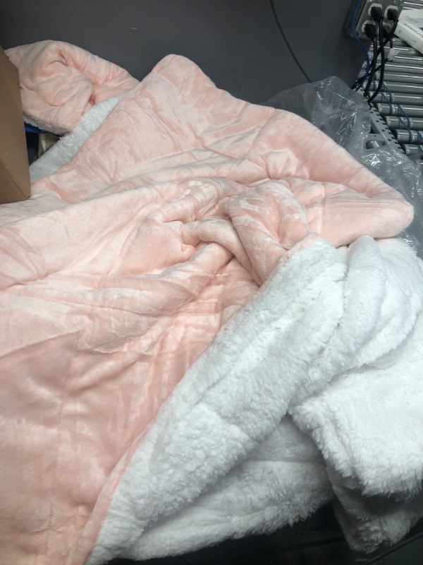 Photo 1 of 104''x90'' peach and white fuzzy bed spread