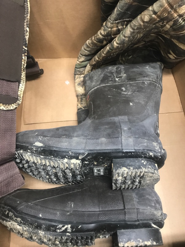 Photo 2 of *** USED ***u TIDEWE Hunting Wader with 1400 Gram Insulation Rubber Boots, 5mm Neoprene Waterproof Chest Wader for Fishing and Hunting 12