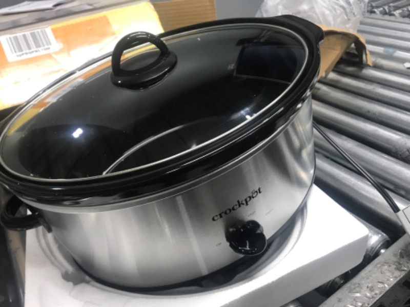 Photo 2 of *** POWERS ON *** Crock-Pot 7-Quart Oval Manual Slow Cooker | Stainless Steel (SCV700-S-BR) Stainless 7 Qt Cooker
