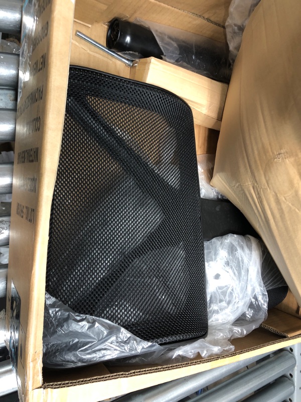 Photo 3 of mesh desk chair 