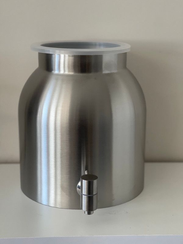 Photo 3 of 2 Gallon STAINLESS STEEL with Stainless Steel Spigot