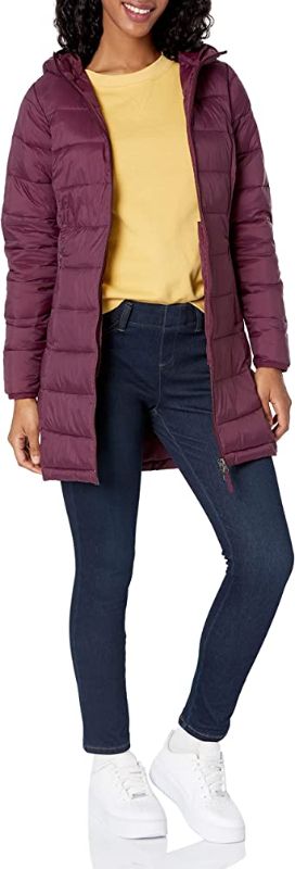 Photo 1 of Amazon Essentials Women's Lightweight Water-Resistant Hooded Puffer Coat XXL