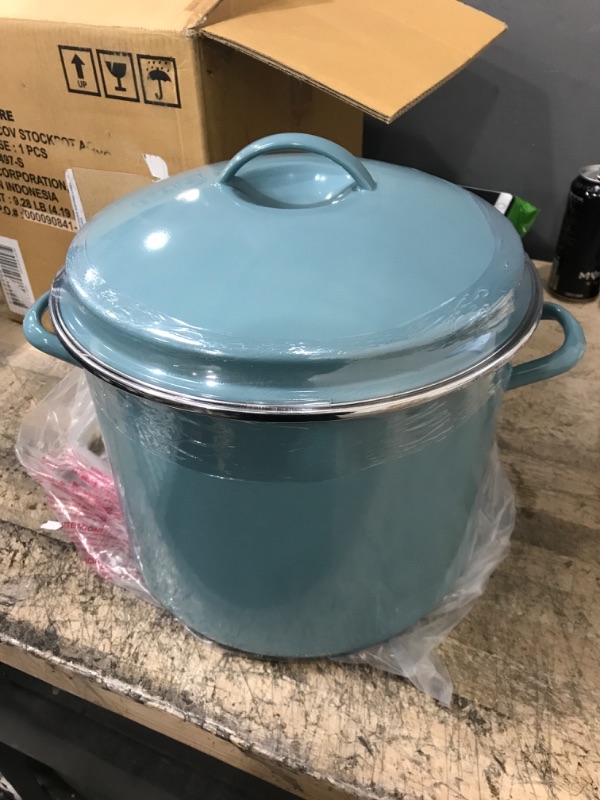 Photo 2 of Farberware Enamel on Steel Stock Pot/Stockpot with Lid - 16 Quart, Aqua Blue