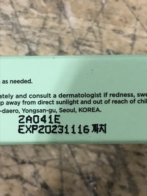 Photo 3 of (EXP: 11/16/2023) BEISIKS SKINRxLAB Made Cera Dermasix Gel 10g (0.3 fl.oz.) - Acne Calming Spot Care Gel with Tea Tree Oil, Ceramide and Panthenol, Acne & Blemish Soothing Face Moisturizer