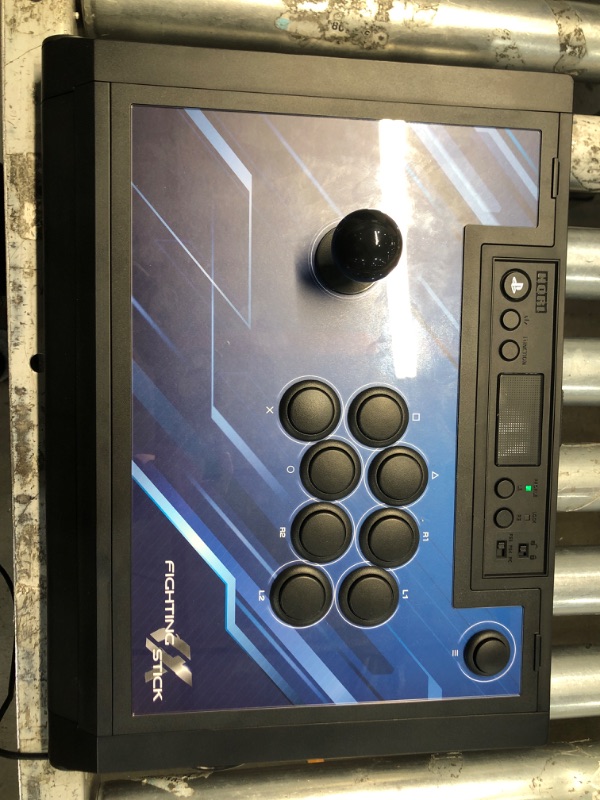 Photo 2 of *Powers On* HORI PlayStation 5 Fighting Stick Alpha - Tournament Grade Fightstick for PS5, PS4, PC - Officially Licensed by Sony