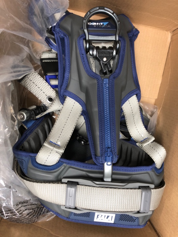 Photo 3 of 3M DBI-SALA 1112550 ExoFit STRATA, Aluminum Back & Side D-Rings, Locking QC Buckles with Sewn in Hip Pad & Belt, Small, Blue/Gray