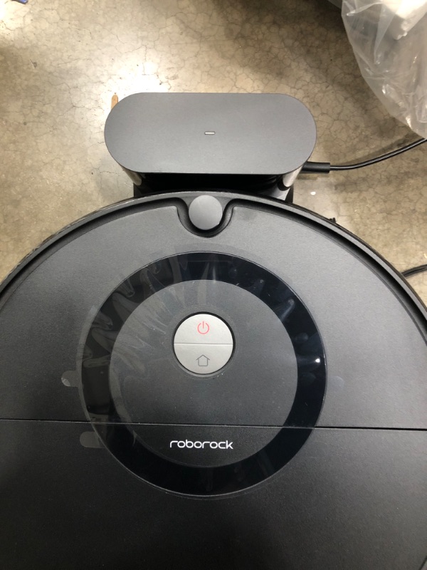 Photo 6 of ***NEW FACTORY SEALED TESTED WORKING*** roborock E5 Robot Vacuum Cleaner with 2500Pa Strong Suction
