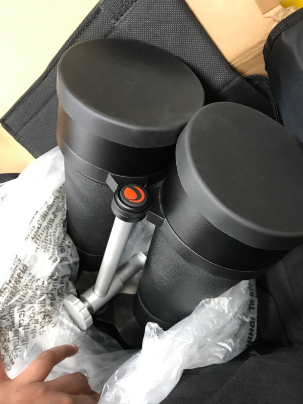 Photo 3 of Celestron SkyMaster 25X100 ASTRO Binoculars with deluxe carrying case with Universal Smartphone Adapter SkyMaster 25x100 Binocular w/ Smartphone Adapter