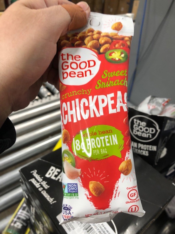 Photo 2 of ** EXPIRES MARCH 21/2023** The Good Bean Crunchy Chickpeas - Sweet Sriracha - (10 Pack) 1.4 oz Packet - Roasted Chickpea Beans - Vegan Snack with Good Source of Plant Protein and Fiber
