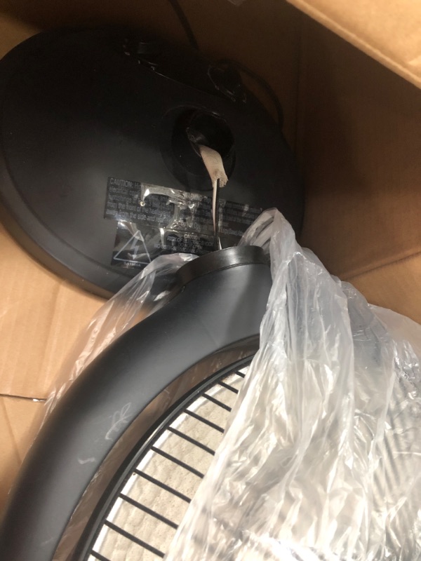 Photo 2 of *FOR PARTS * Kismile Oscillating Parabolic Space Heater with Thermostat and Timer, Radiant Dish Heater with Tip-Over and Overheating Protection For Indoor Use, 400W/800W