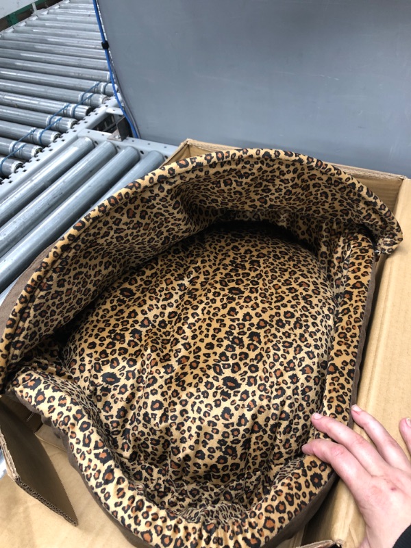 Photo 2 of ***TESTED WORKING*** K&H PET PRODUCTS Thermo-Kitty Heated Pet Bed Deluxe Mocha/Leopard Small 16 Inches Large 20 Inches 4 Watts Recyclable Box Mocha