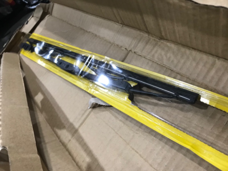 Photo 2 of ONE MISSING
Rain-X 820147 WeatherBeater Wiper Blades, 26" and 16" Windshield Wipers (Pack Of 2), Automotive Replacement Windshield Wiper Blades That Meet Or Exceed OEM Quality And Durability Standards 26" and 16" Combo