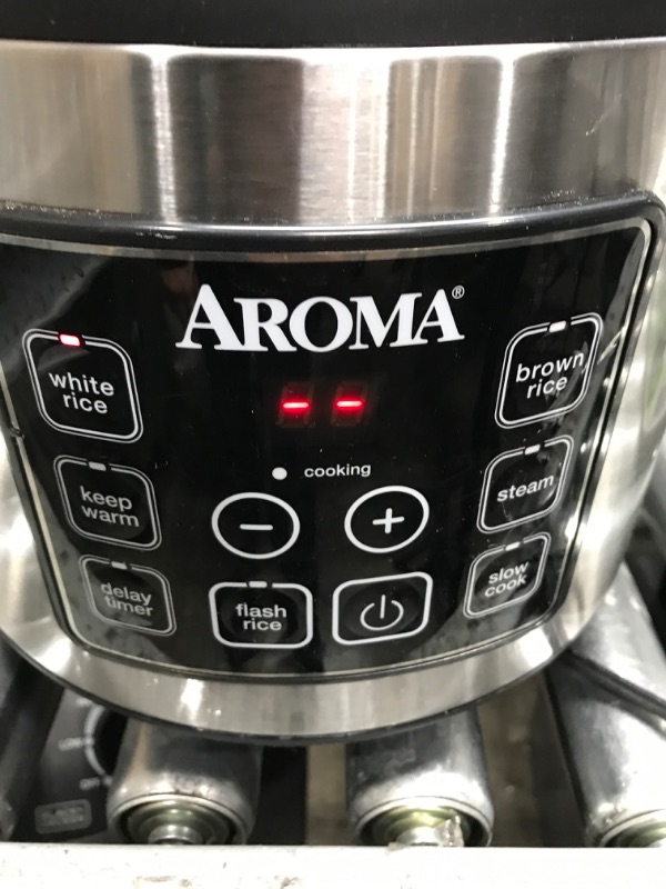 Photo 3 of *** USED *** POWERS ON *** Aroma Housewares 20 Cup Cooked (10 cup uncooked) Digital Rice Cooker, Slow Cooker, Food Steamer, SS Exterior (ARC-150SB),Black Basic