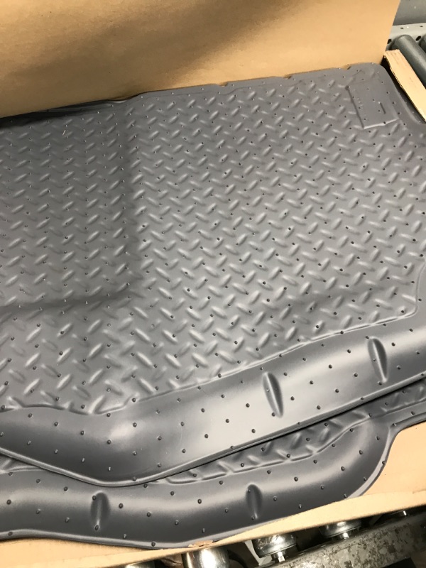 Photo 3 of Husky Liners 30712 Classic Style Front Floor Liner - (1 Pair)