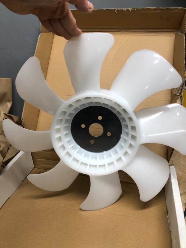 Photo 1 of 14 inch fan blade replacement