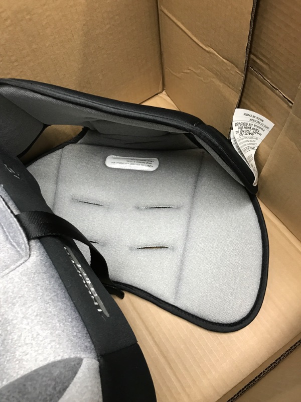 Photo 3 of Baby Trend Trooper 3-in-1 Convertible Car Seat, Moondust (CV01C87B)