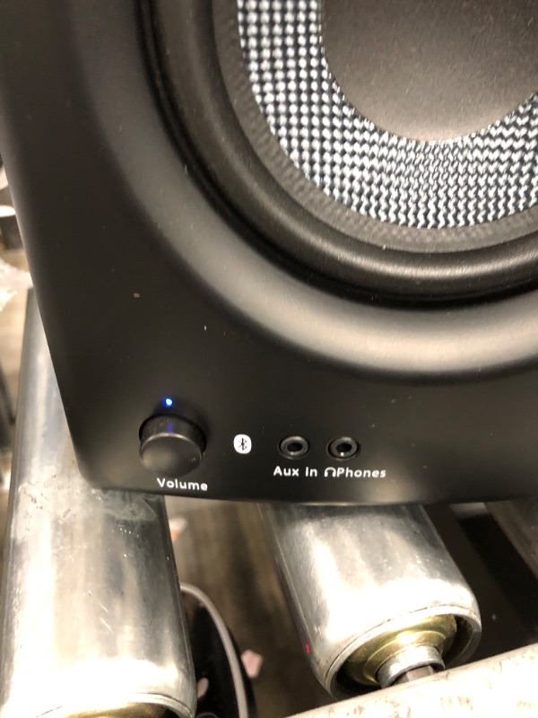 Photo 6 of *** POWERS ON ***PreSonus Eris E5 BT-5.25" Near Field Studio Monitors with Bluetooth, 100W Power, Subwoofer Output, Plus Balanced and Unbalanced Inputs E5 (Pair) Bluetooth