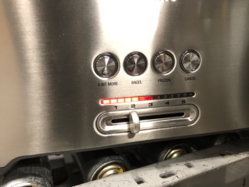 Photo 5 of *** POWERS ON ***Breville Bit More 4-Slice Toaster, Brushed Stainless Steel, BTA730XL