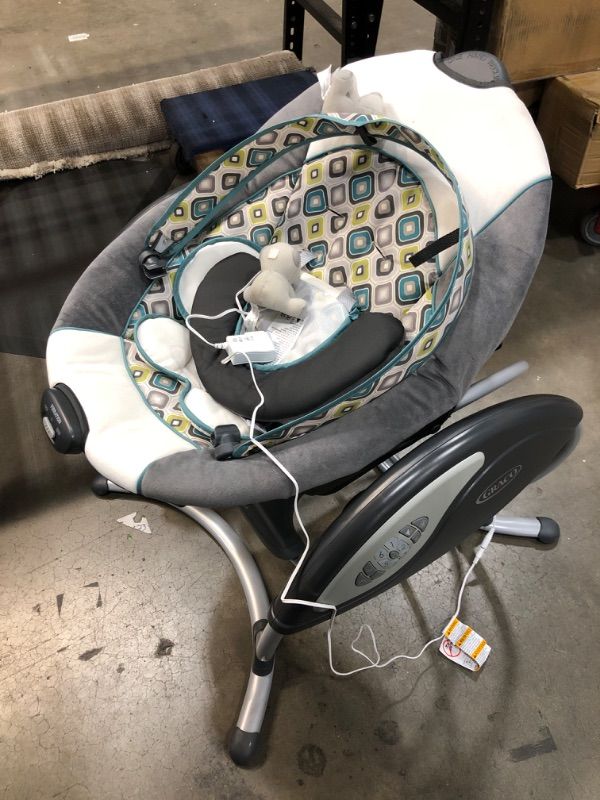 Photo 3 of Graco Glider LX Baby Swing
