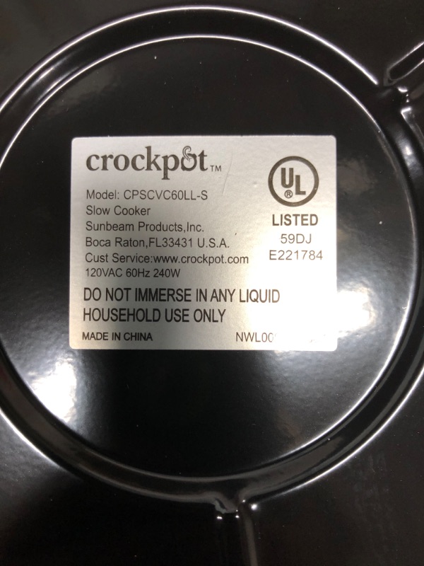 Photo 2 of ***TESTED POWERS ON*** Crock-Pot SCCPVL610-S-A 6-Quart Cook & Carry Programmable Slow Cooker with Digital Timer, Stainless Steel
