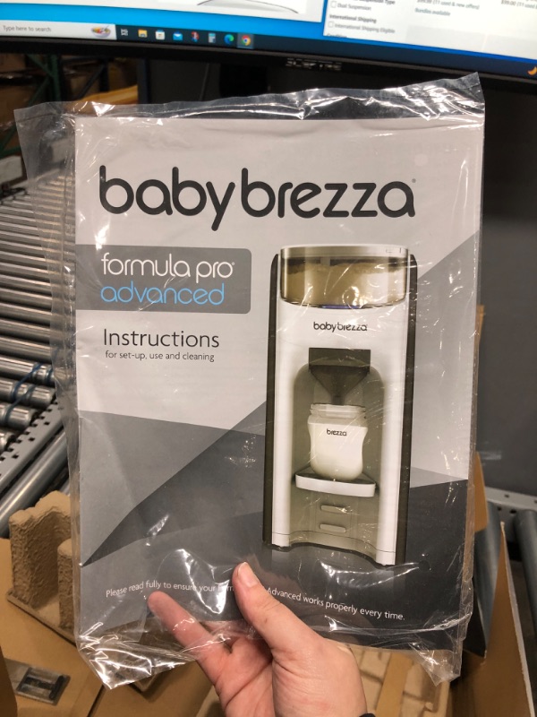 Photo 5 of ***TESTED WORKING FACTORY SEALED*** New and Improved Baby Brezza Formula Pro Advanced Formula Dispenser Machine - Automatically Mix a Warm Formula Bottle Instantly - Easily Make Bottle with Automatic Powder Blending