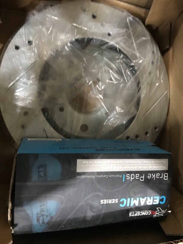 Photo 2 of R1 Concepts Front Brakes and Rotors Kit |Front Brake Pads| Brake Rotors and Pads| Ceramic Brake Pads and Rotors |fits 2012-2015 Honda Civic