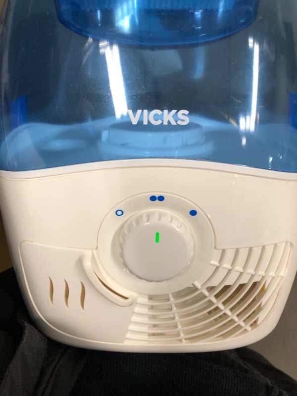 Photo 3 of Vicks Filtered Cool Mist Humidifier, Medium Room, 1.1 Gallon Tank - Humidifier for Baby and Kids Rooms, Bedrooms and More, Works with Vicks VapoPads