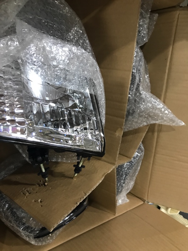 Photo 1 of AUTOSAVER88 Headlight Assembly Compatible with 97-03 Ford F-150/97-02 Ford Expedition Pickup Headlamp Replacement Chrome Housing Clear Lens Chrome Housing Clear Reflector Clear Lens