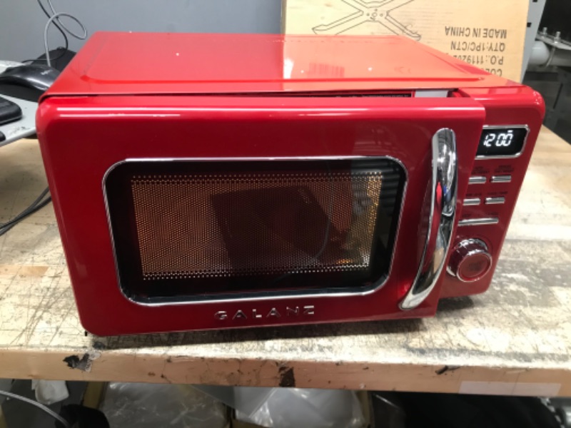 Photo 2 of Galanz GLCMKA07RDR-07 Microwave Oven, LED Lighting, Pull Handle Design, Child Lock,Retro Red, 0.7 Cu.Ft