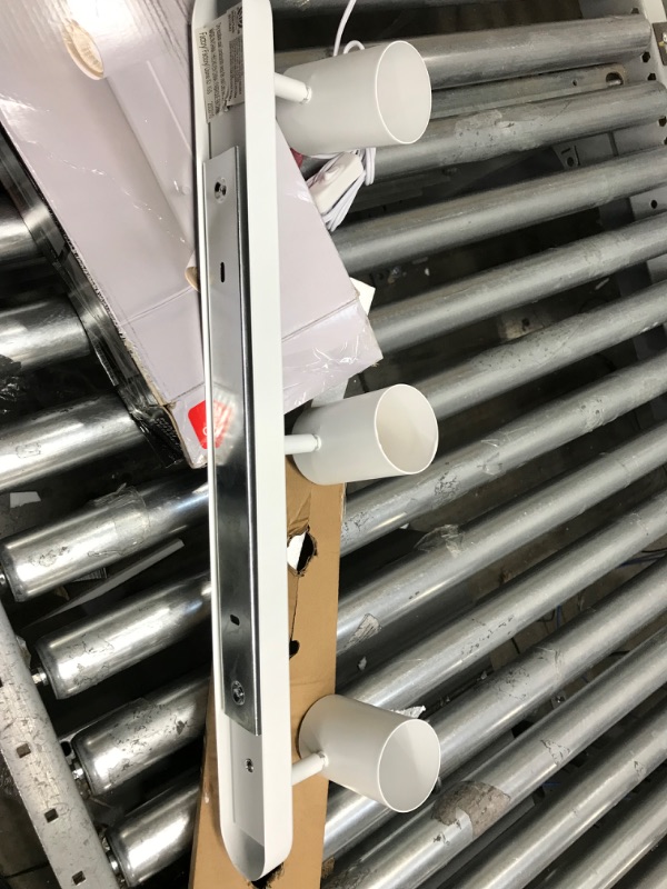 Photo 2 of 1.85 ft. 3-Light Matte Brass Plug-In Fixed Track Lighting Kit
WHITE COLOR
