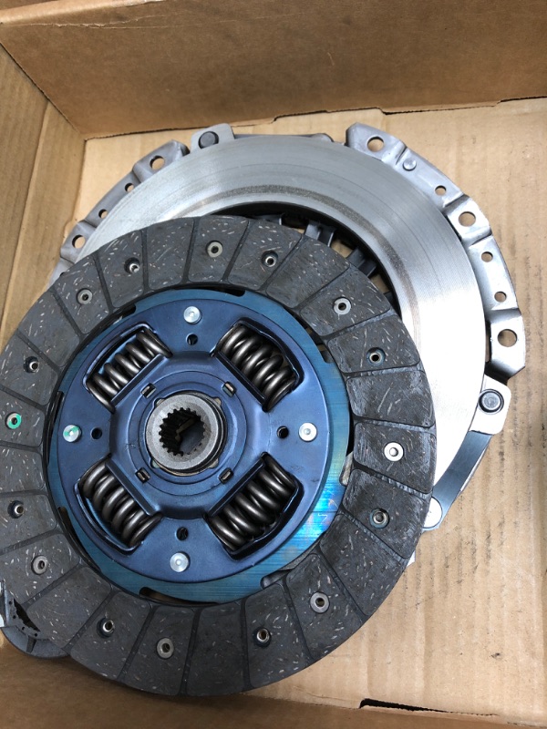 Photo 2 of Missing parts ) Clutch Kit Compatible With Elantra Soul 2u 4u Exclaim Plus Sport Blue Gl Gls L Limited Touring Se 2007-2012 2.0L l4 GAS DOHC Naturally Aspirated (05-072)