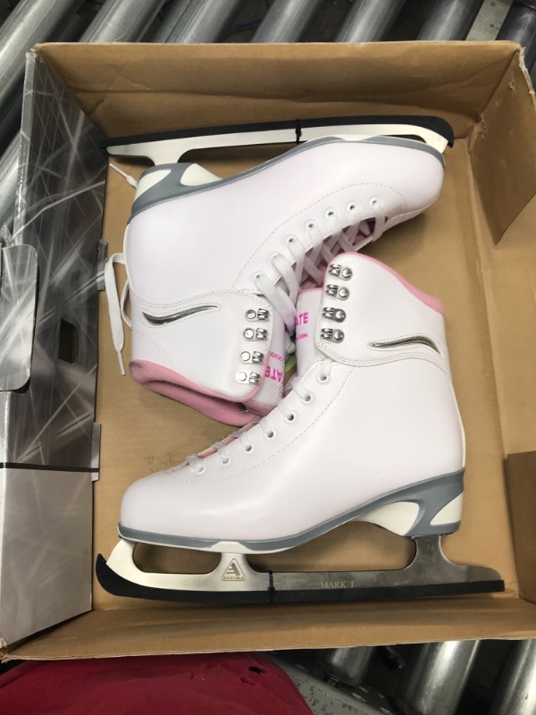 Photo 4 of JACKSON ULTIMA Women's/Misses/Tot's Excel Vinyl Upper Lace Up Light Support Figure Ice Skates- similar to picrture actual color pink 
size 7