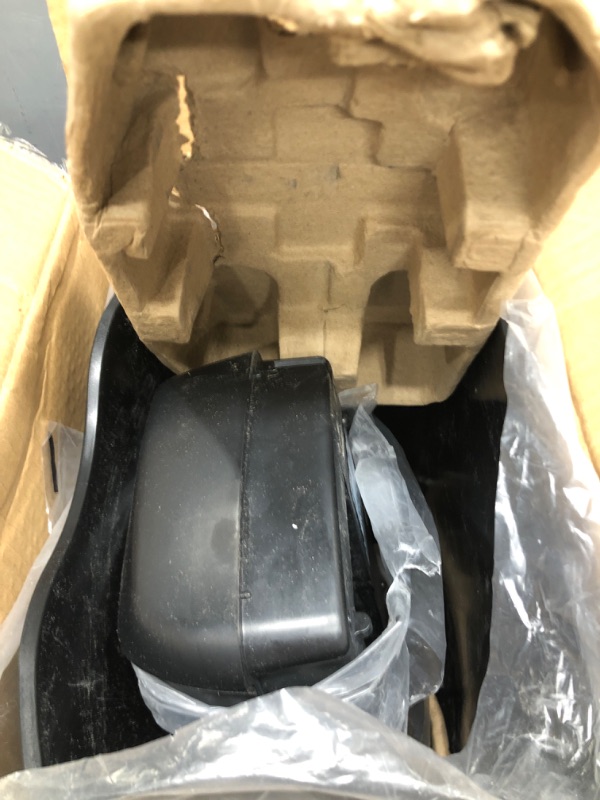 Photo 1 of Amazon Basics 6-Sheet Cross-Cut Paper and Credit Card Home Office Shredder 6 Sheet Shredder
*NEEDS Cleaned*