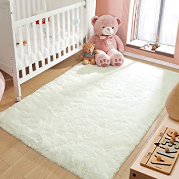 Photo 1 of  Ultra Soft Indoor Modern Area Rugs Fluffy Living Room Carpets for Children Bedroom Home Decor Nursery Rug 4' x 6' Feet, Cream