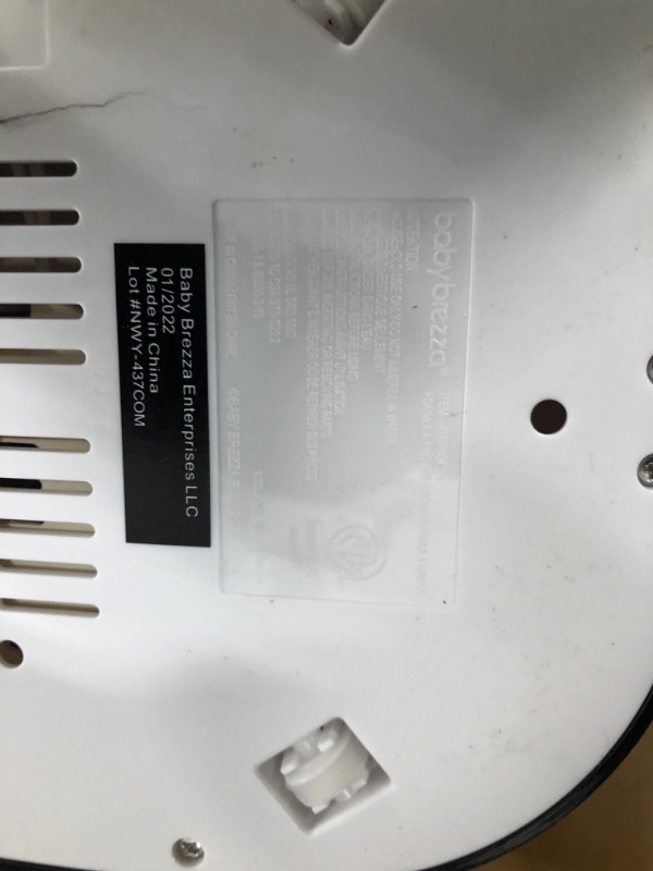 Photo 2 of New and Improved Baby Brezza Formula Pro Advanced Formula Dispenser Machine - Automatically Mix a Warm Formula Bottle Instantly - Easily Make Bottle with Automatic Powder Blending