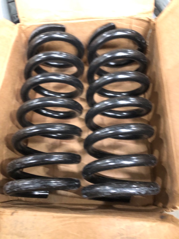 Photo 4 of Moog 80098 Coil Spring Set