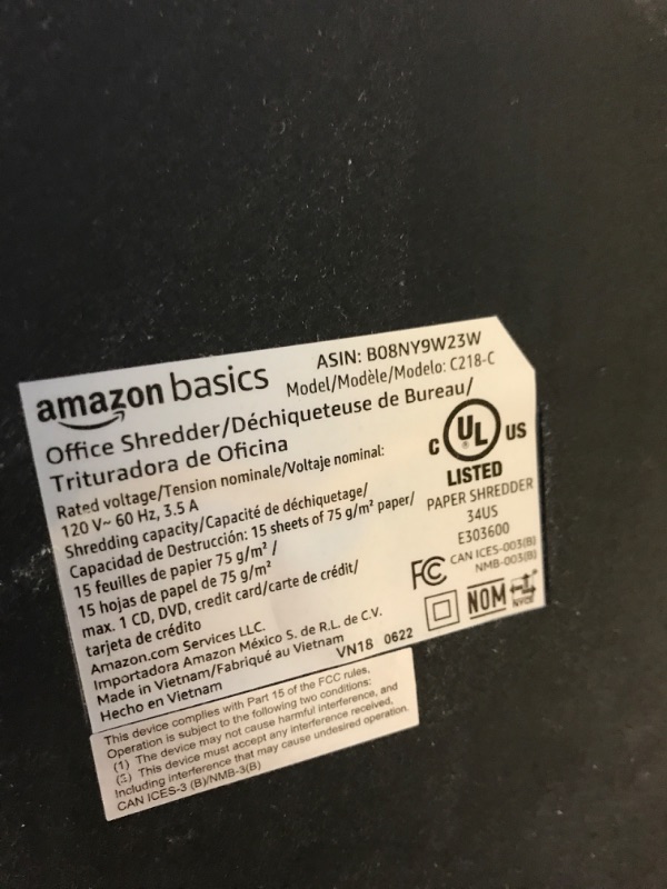Photo 1 of used
tested :turns on 
Amazon Basics 15-Sheet Cross Cut Paper Shredder and Credit Card CD Shredder with 6 Gallon Bin 15 Sheet - new model Shredder