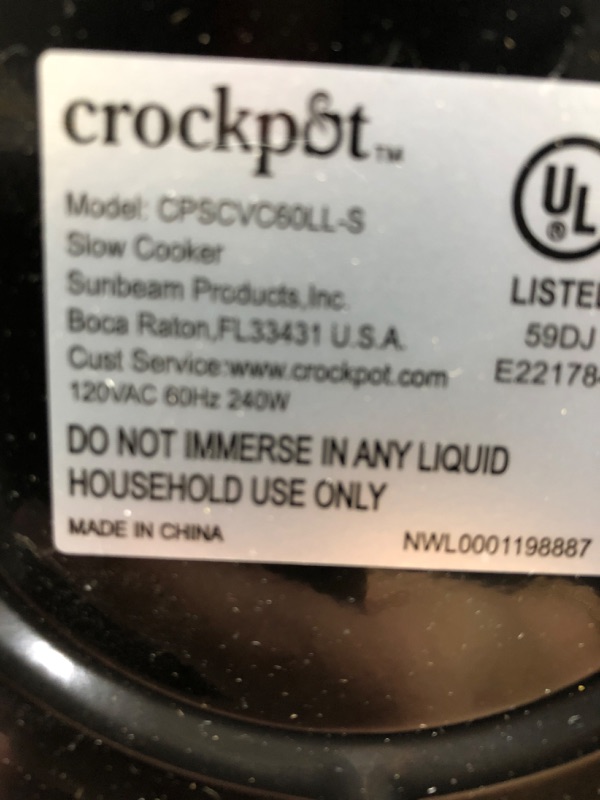 Photo 3 of *** POWERS ON *** Crock-Pot SCCPVL610-S-A 6-Quart Cook & Carry Programmable Slow Cooker with Digital Timer, Stainless Steel