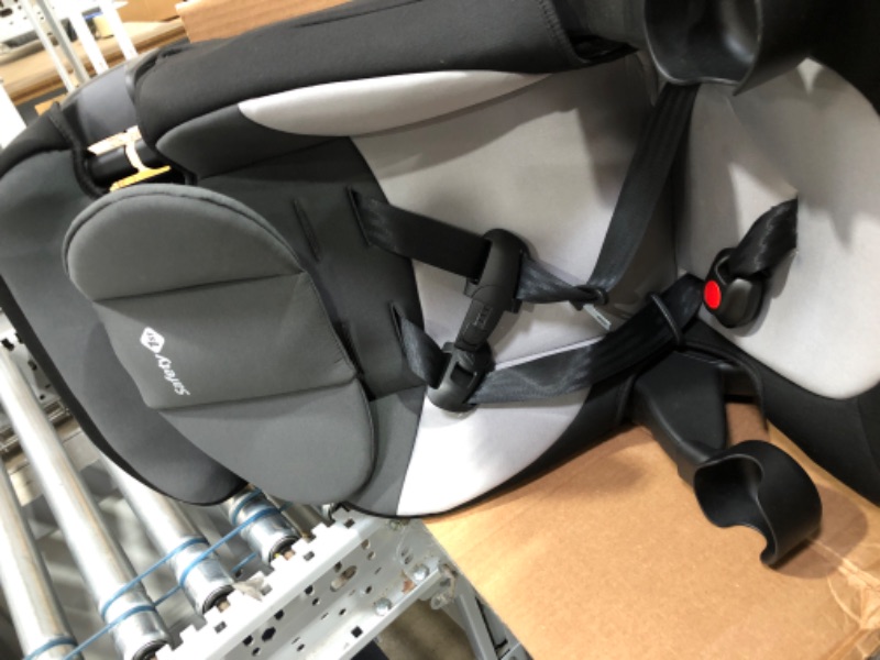 Photo 2 of *** USED *** Safety 1st Grand 2-in-1 Booster Car Seat, Forward-Facing with Harness, 30-65 pounds and Belt-Positioning Booster, 40-120 pounds, Black Sparrow