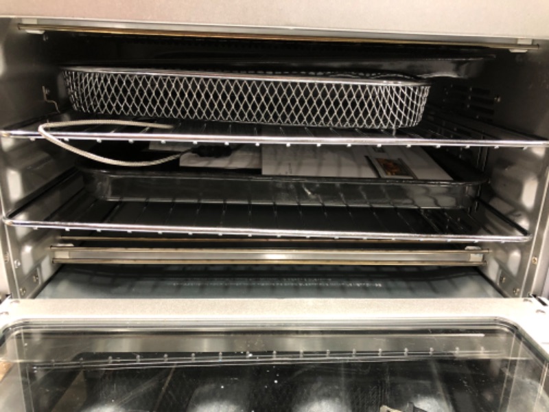 Photo 4 of *** POWERS ON ** NUWAVE Bravo Air Fryer Toaster Smart Oven, 12-in-1 Countertop Convection, 30-QT XL Capacity, 50°-500°F Temperature Controls, Top and Bottom Heater Adjustments 0%-100%, Brushed Stainless Steel Look