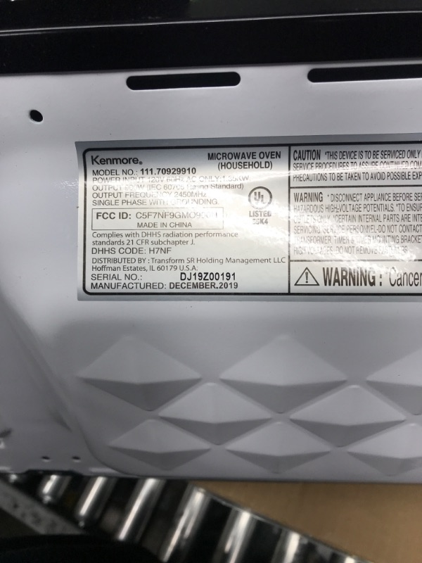 Photo 3 of ***TESTED POWERED ON***Kenmore 70929 0.9 cu. ft Small Compact 900 Watts 10 Power Settings, 12 Heating Presets, Removable Turntable, ADA Compliant Countertop Microwave, Black